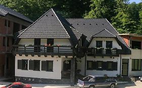 Băile Puturoasa