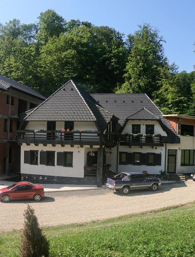 Băile Puturoasa Hotel Vama  Exterior foto